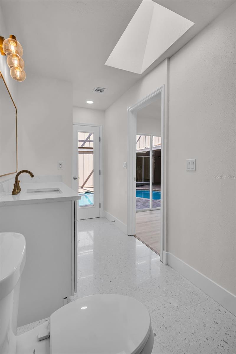 375 HOLLY HILL RD, OLDSMAR, FL, 34677