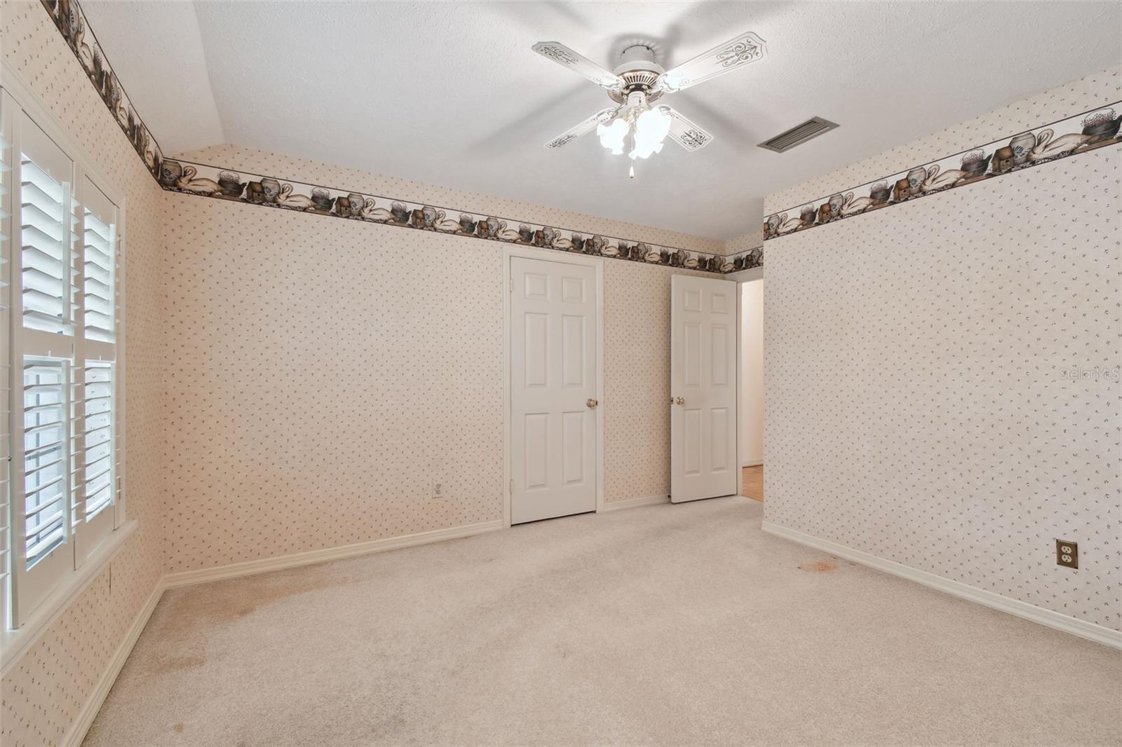 4044 PRIORY CIR, TAMPA, FL, 33618