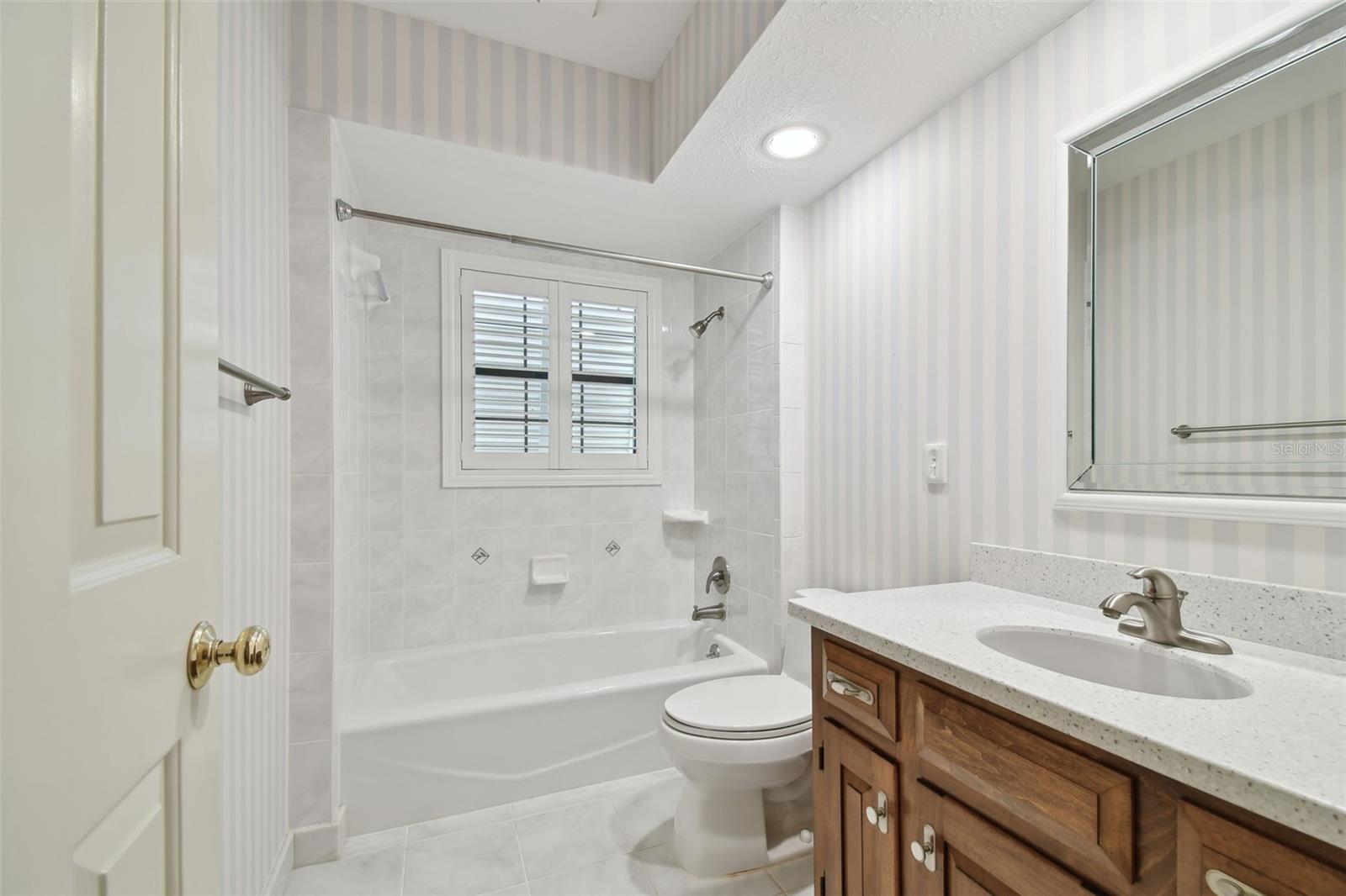 4044 PRIORY CIR, TAMPA, FL, 33618