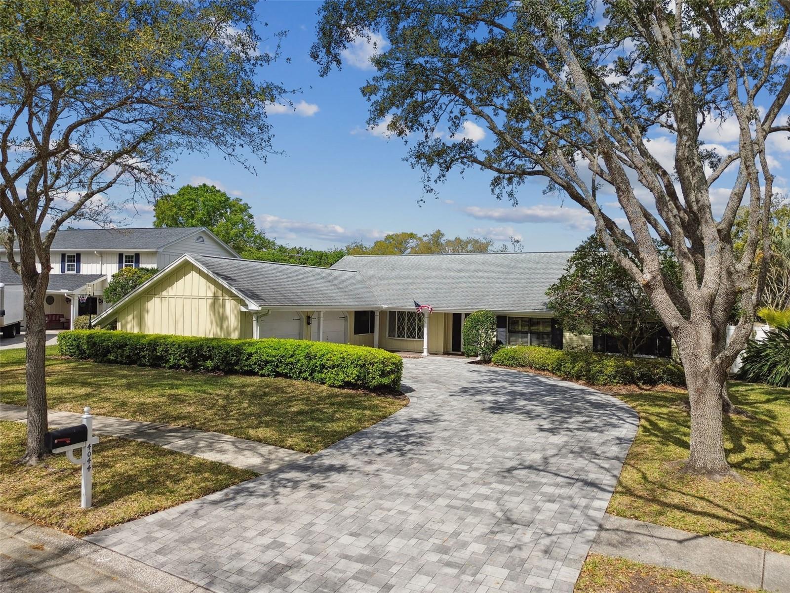 4044 PRIORY CIR, TAMPA, FL, 33618