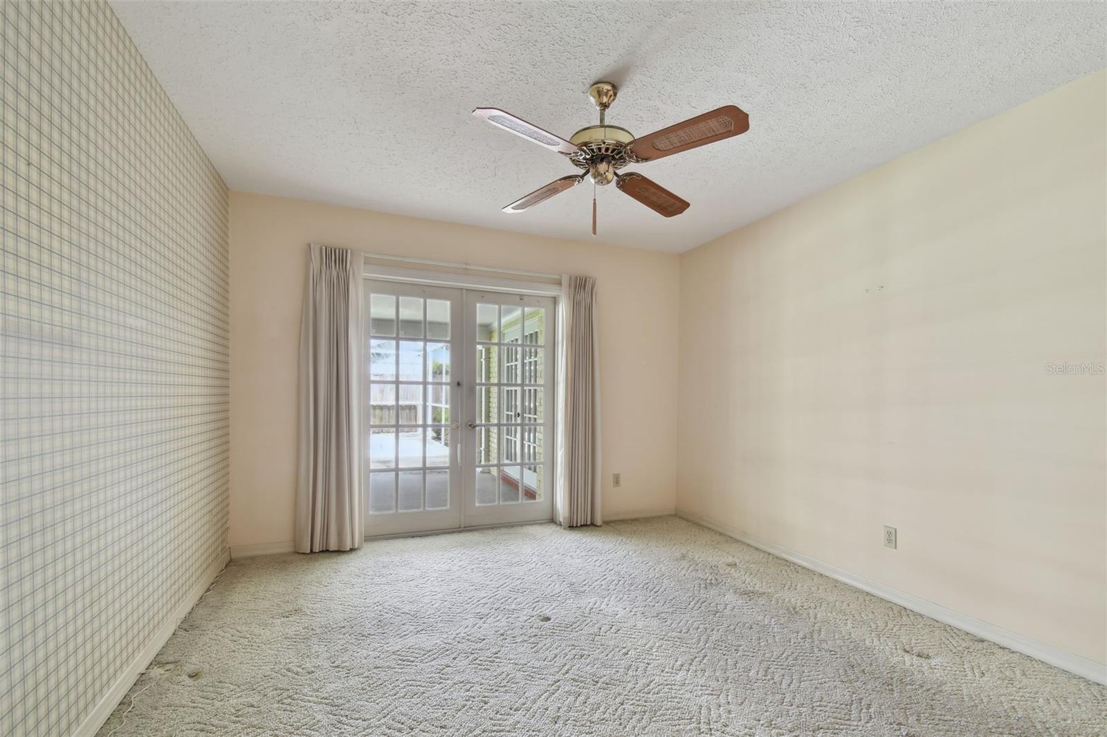 4044 PRIORY CIR, TAMPA, FL, 33618