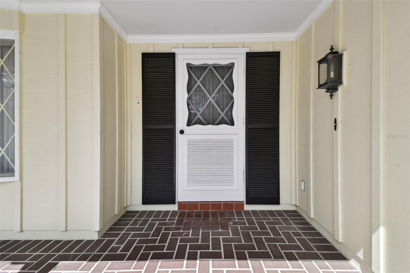 4044 PRIORY CIR, TAMPA, FL, 33618