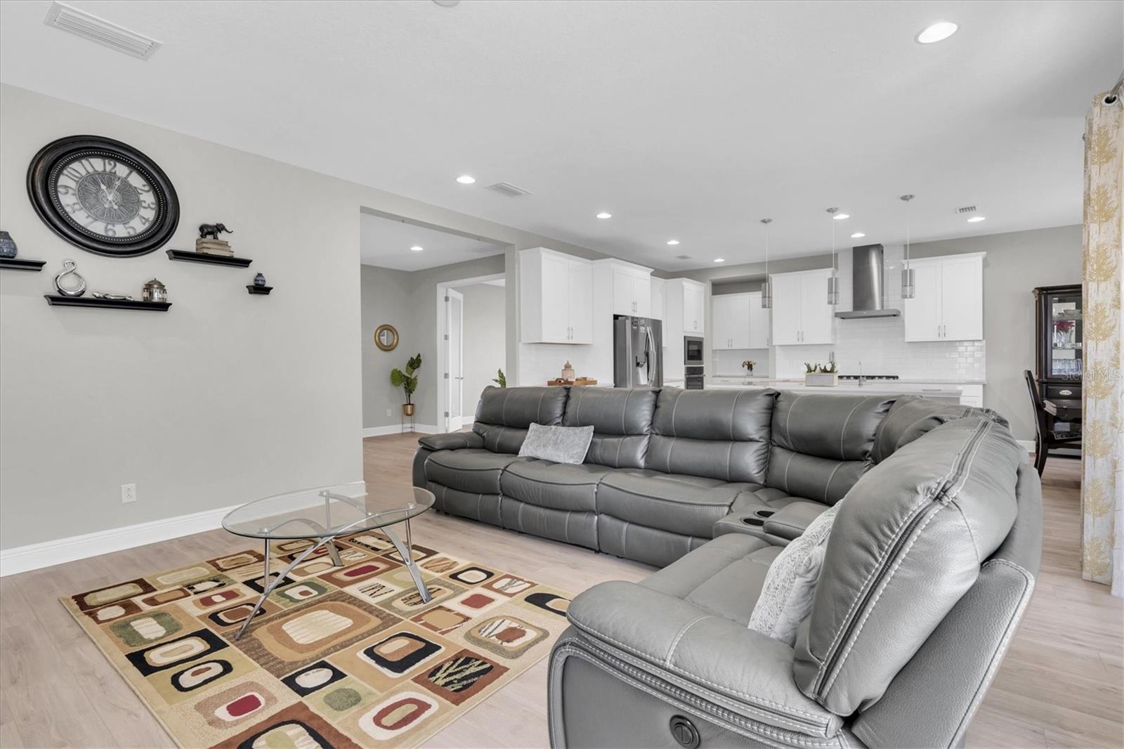 4062 MAURICE AVE, ODESSA, FL, 33556