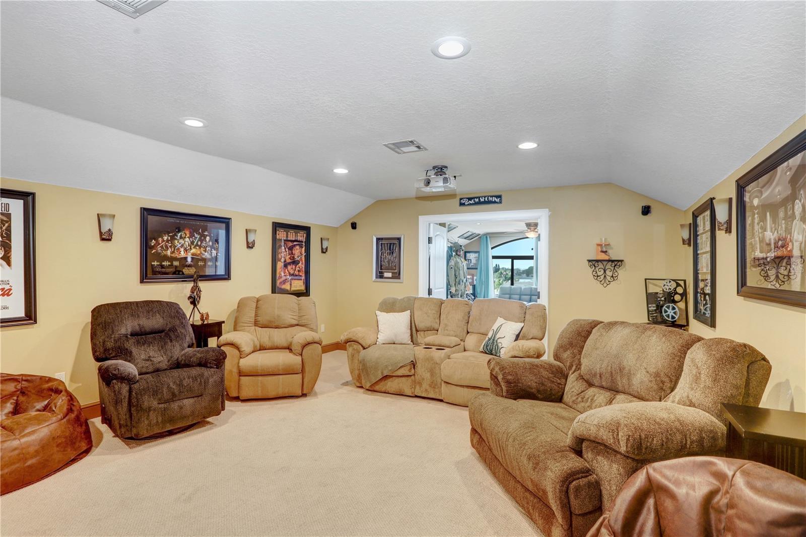 541 TREVISO DR, APOLLO BEACH, FL, 33572