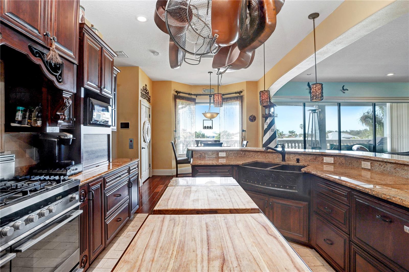 541 TREVISO DR, APOLLO BEACH, FL, 33572