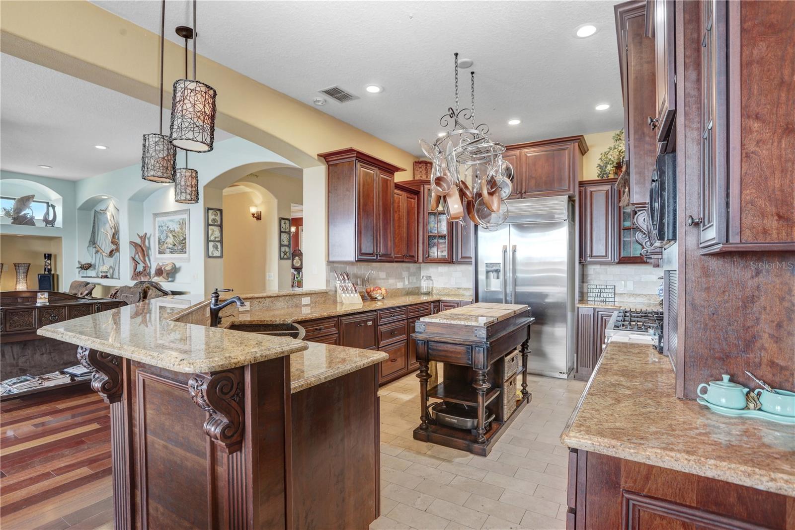 541 TREVISO DR, APOLLO BEACH, FL, 33572