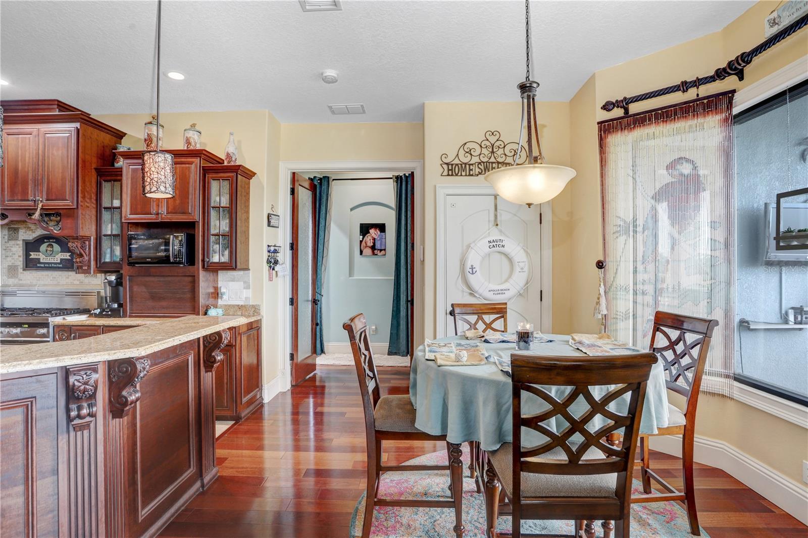 541 TREVISO DR, APOLLO BEACH, FL, 33572