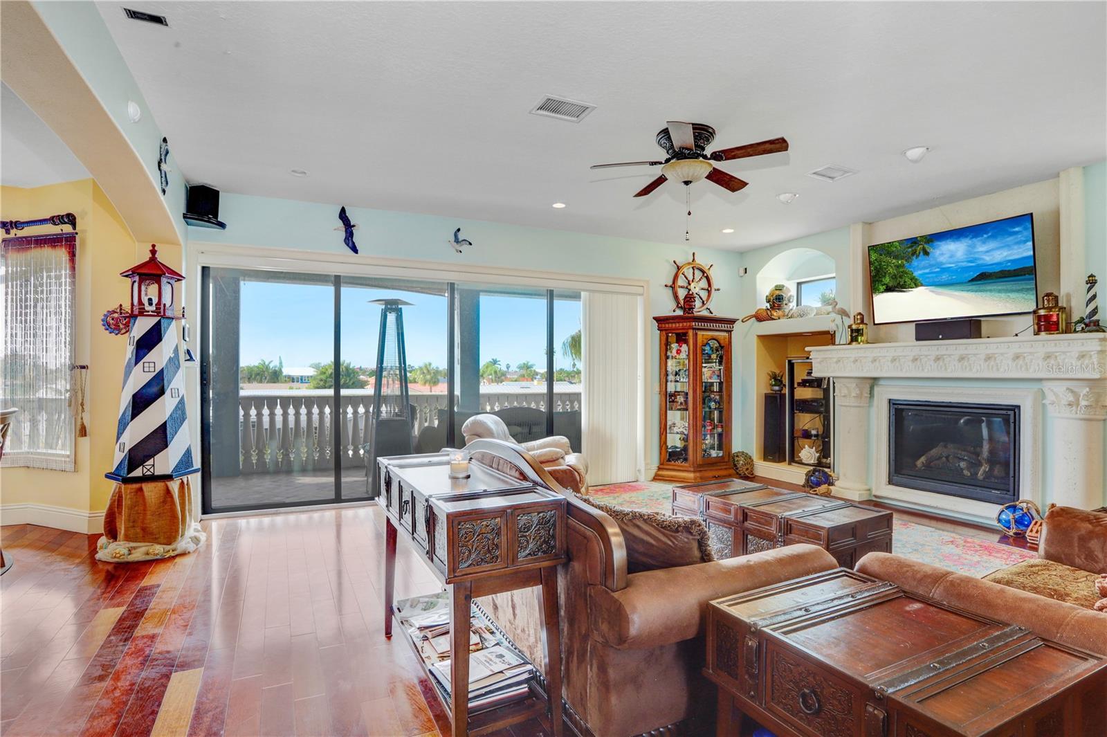 541 TREVISO DR, APOLLO BEACH, FL, 33572