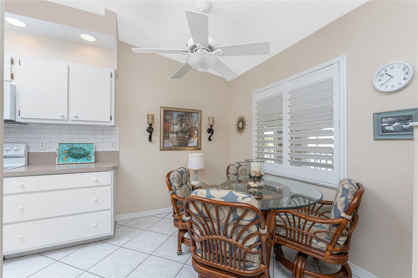 11644 SW EGRET CIR #305, LAKE SUZY, FL, 34269