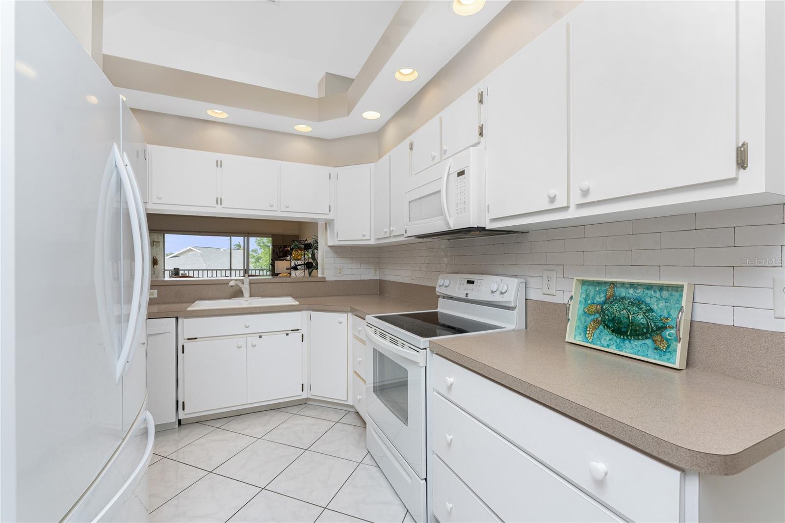 11644 SW EGRET CIR #305, LAKE SUZY, FL, 34269