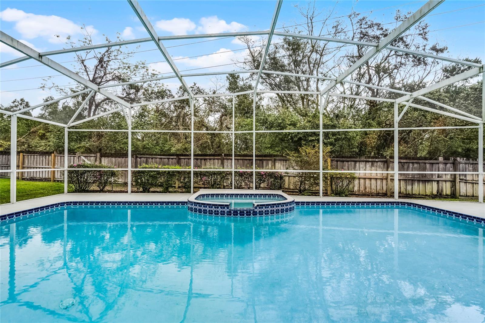 112 E CUMBERLAND CIR, LONGWOOD, FL, 32779