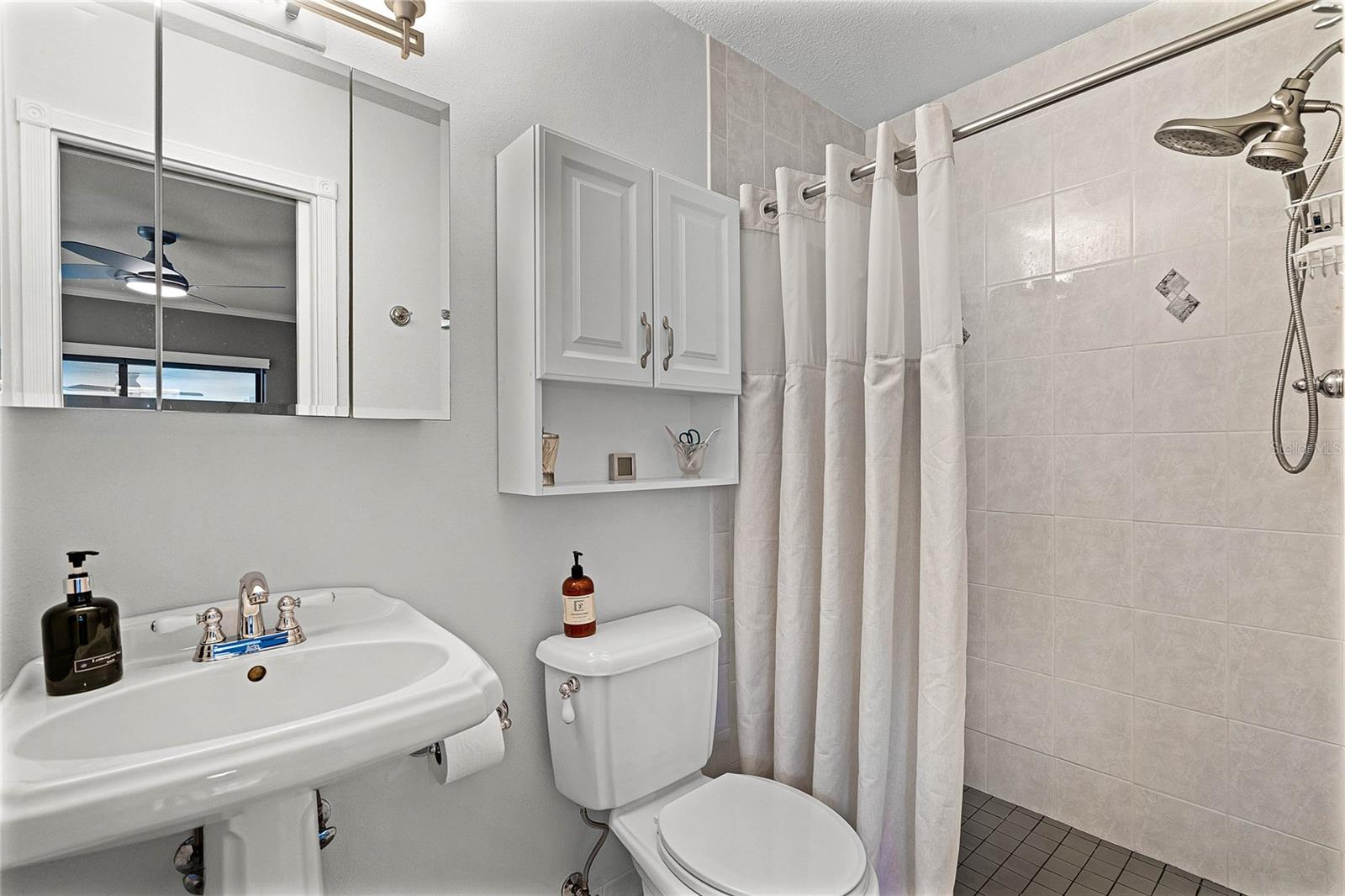 112 E CUMBERLAND CIR, LONGWOOD, FL, 32779