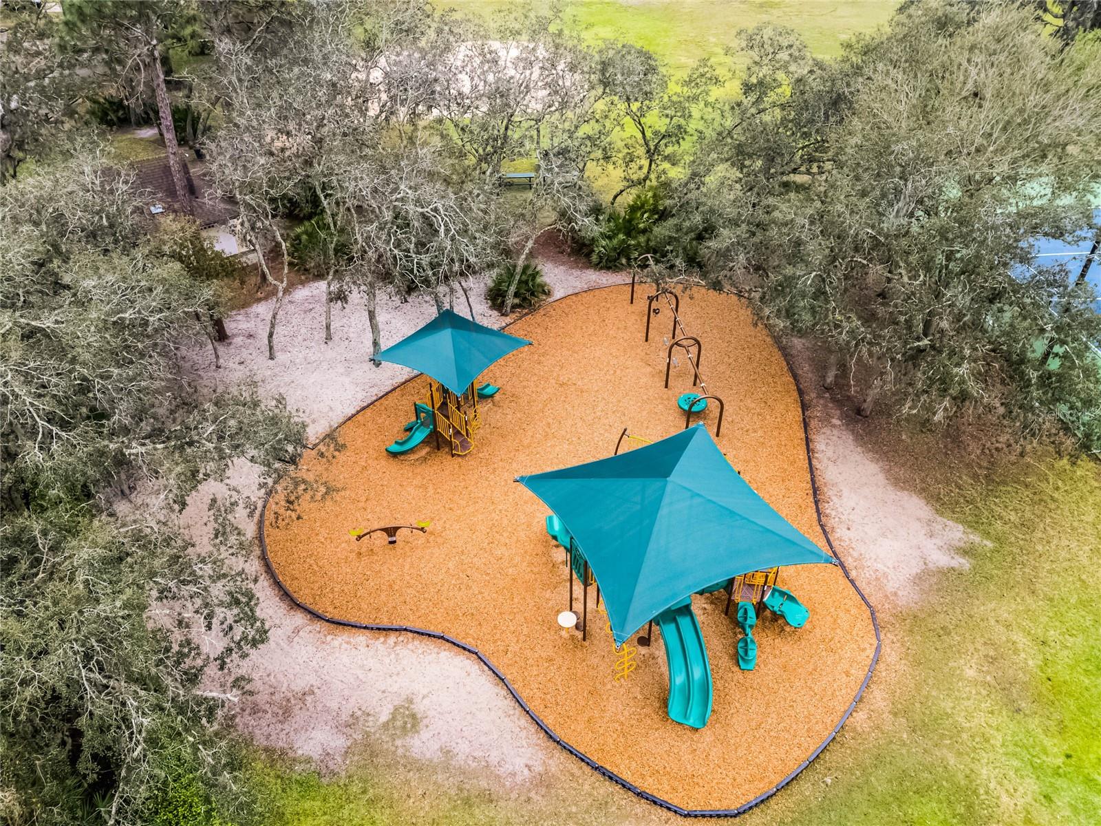 112 E CUMBERLAND CIR, LONGWOOD, FL, 32779