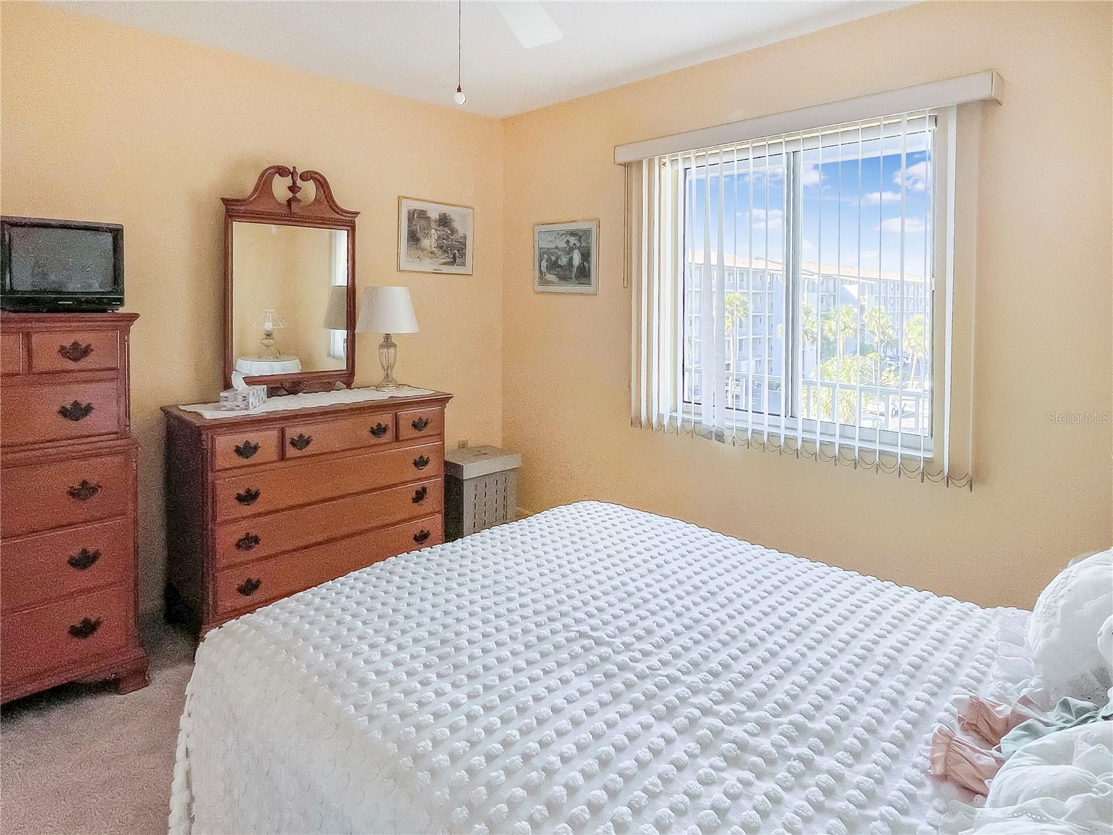3424 LAKE BAYSHORE DR #405 BUILDING P, BRADENTON, FL, 34205