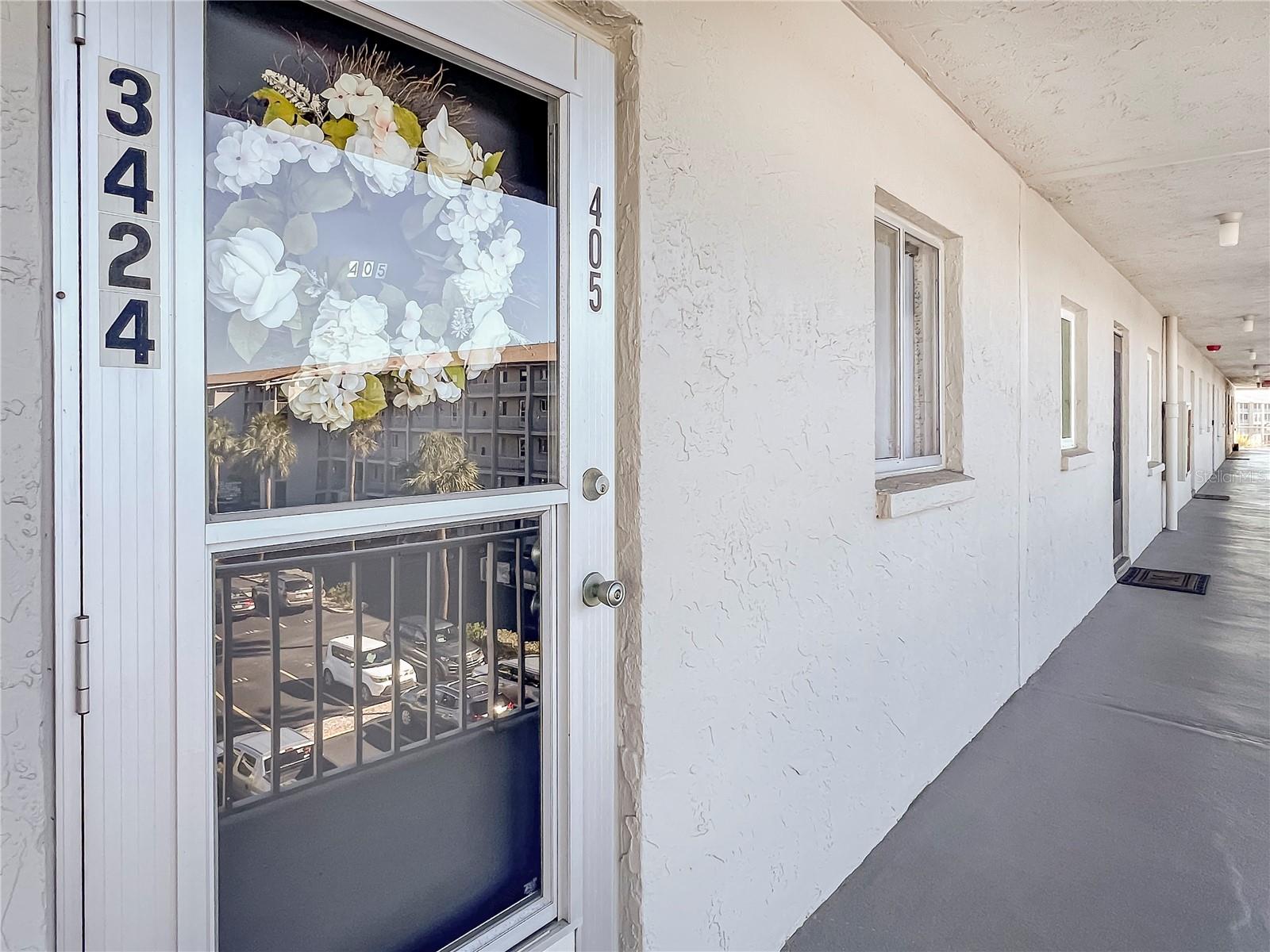 3424 LAKE BAYSHORE DR #405 BUILDING P, BRADENTON, FL, 34205