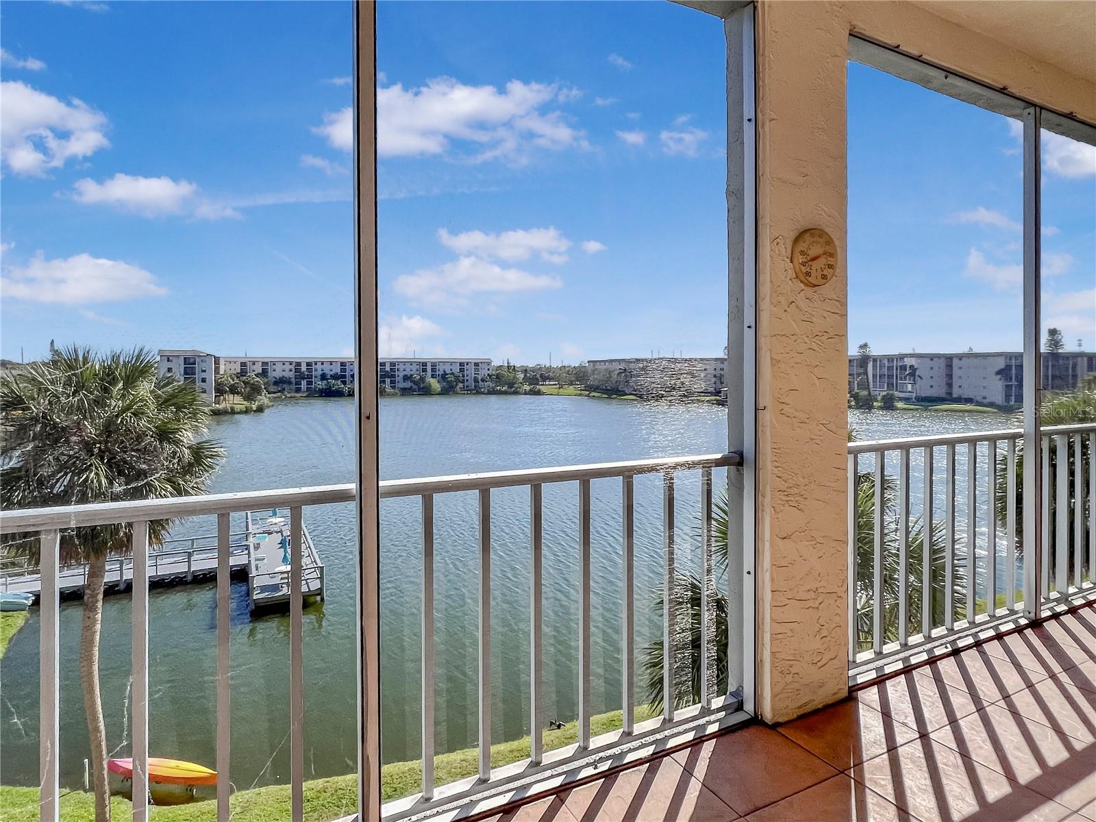 3424 LAKE BAYSHORE DR #405 BUILDING P, BRADENTON, FL, 34205