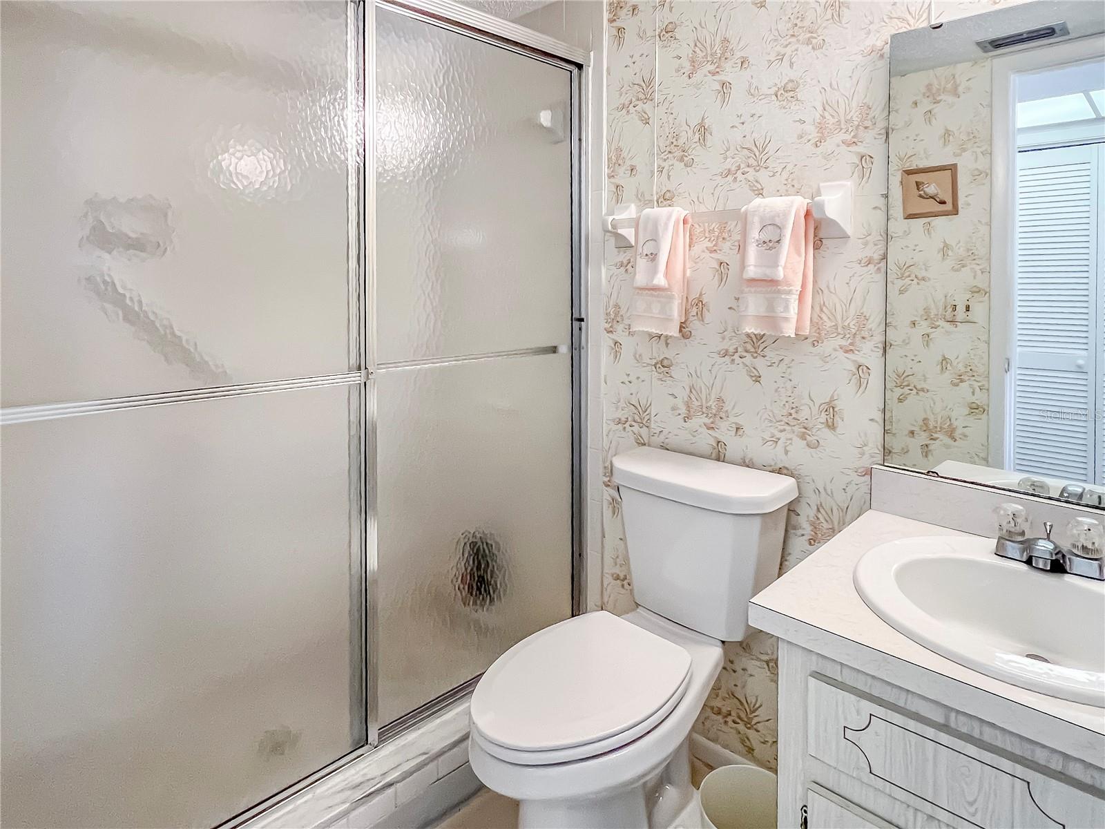 3424 LAKE BAYSHORE DR #405 BUILDING P, BRADENTON, FL, 34205