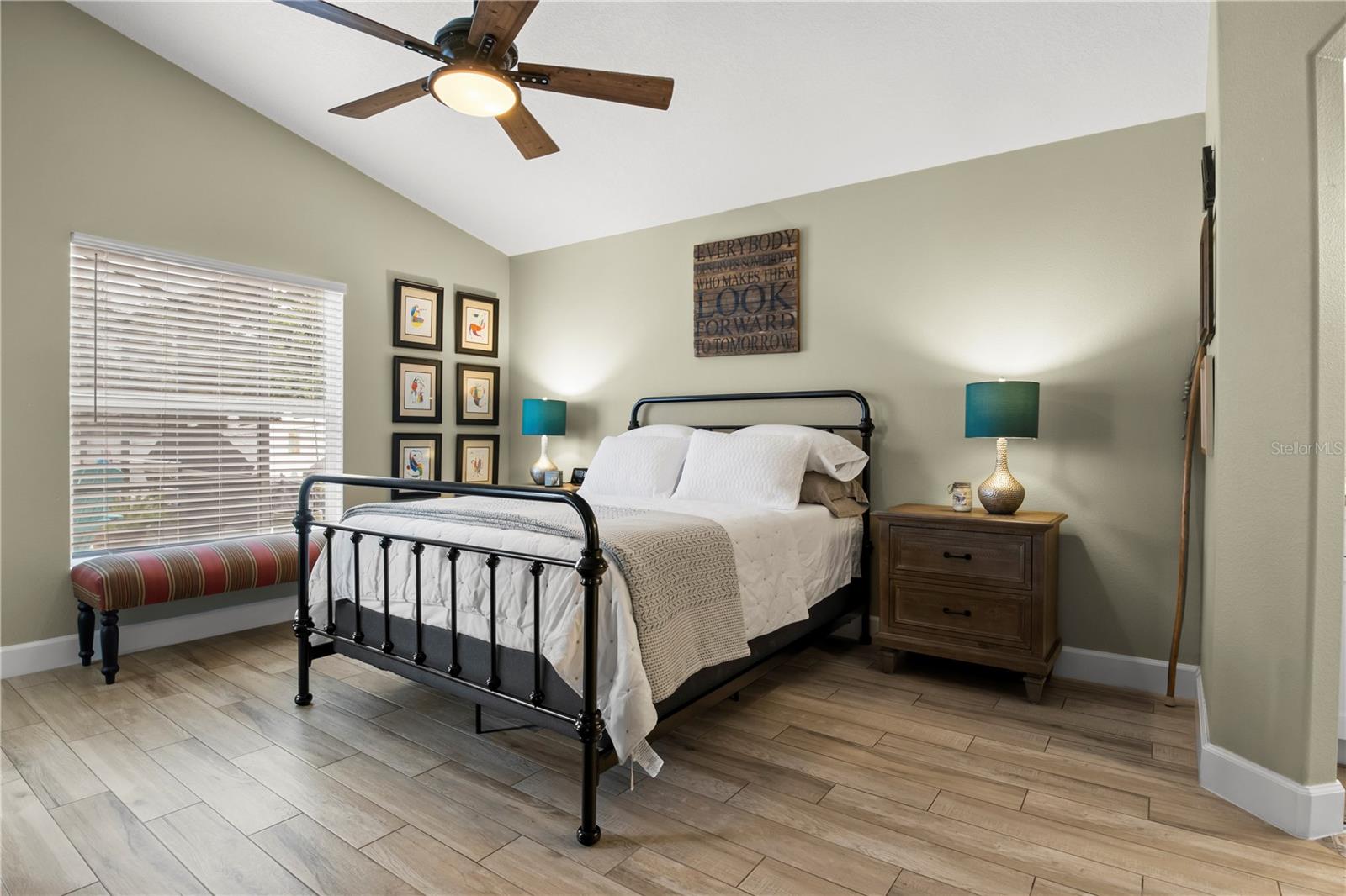 506 PRINCE CHARLES DR, DAVENPORT, FL, 33837