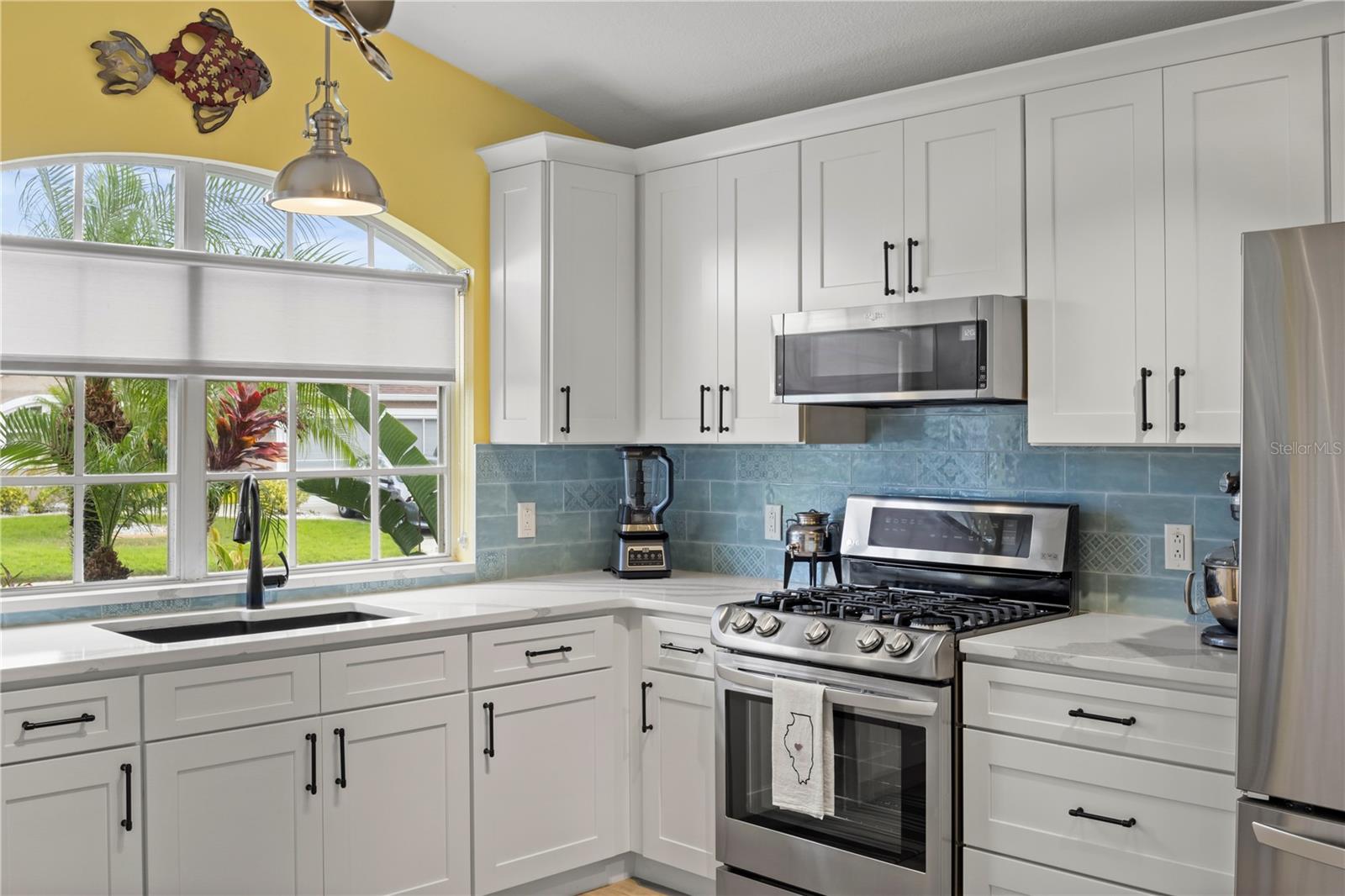 506 PRINCE CHARLES DR, DAVENPORT, FL, 33837