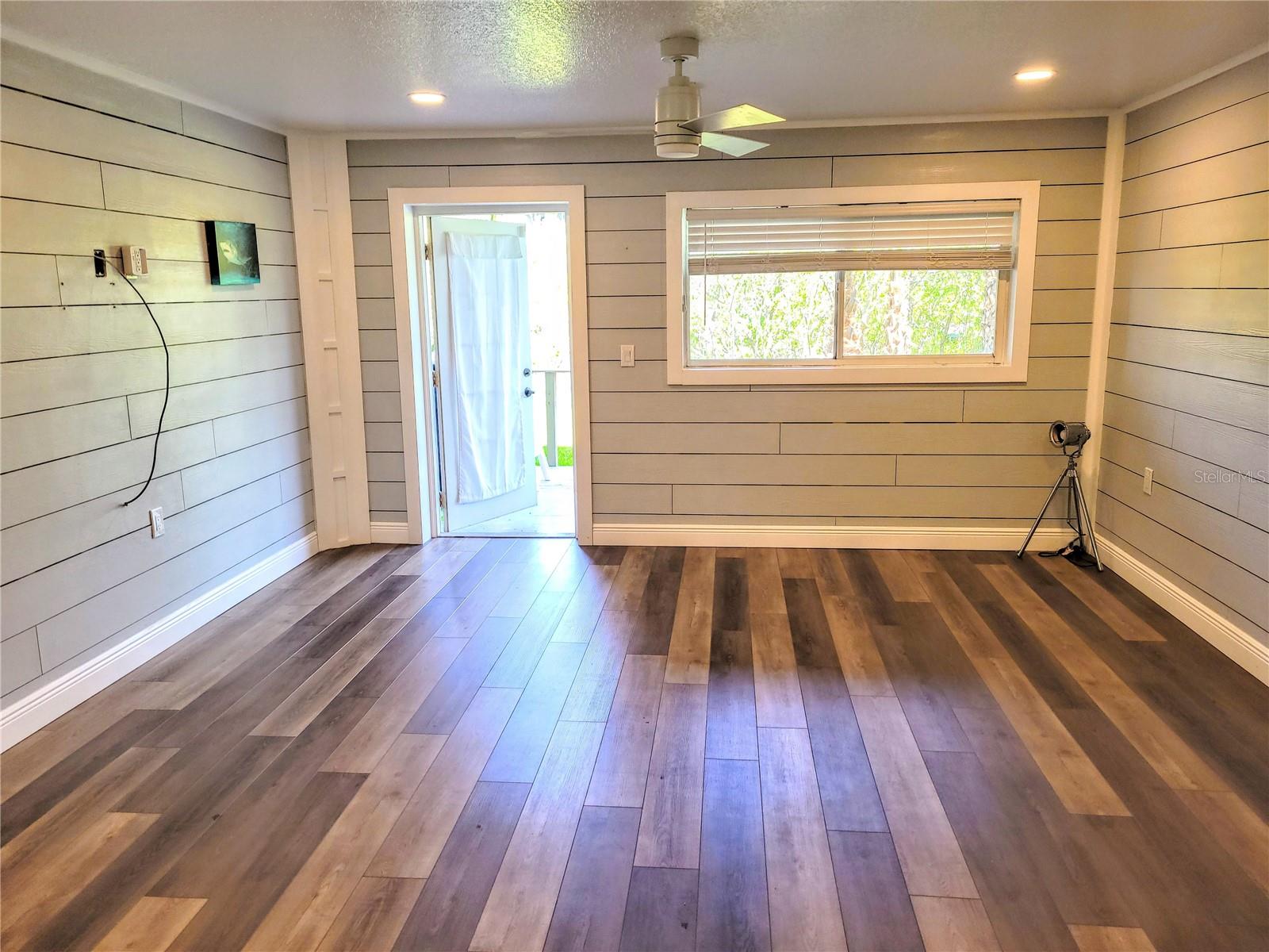 9914 INDIAN KEY TRL #32, SEMINOLE, FL, 33776
