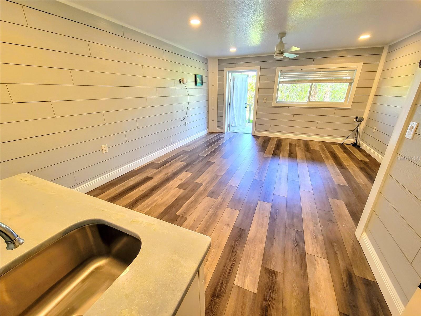 9914 INDIAN KEY TRL #32, SEMINOLE, FL, 33776