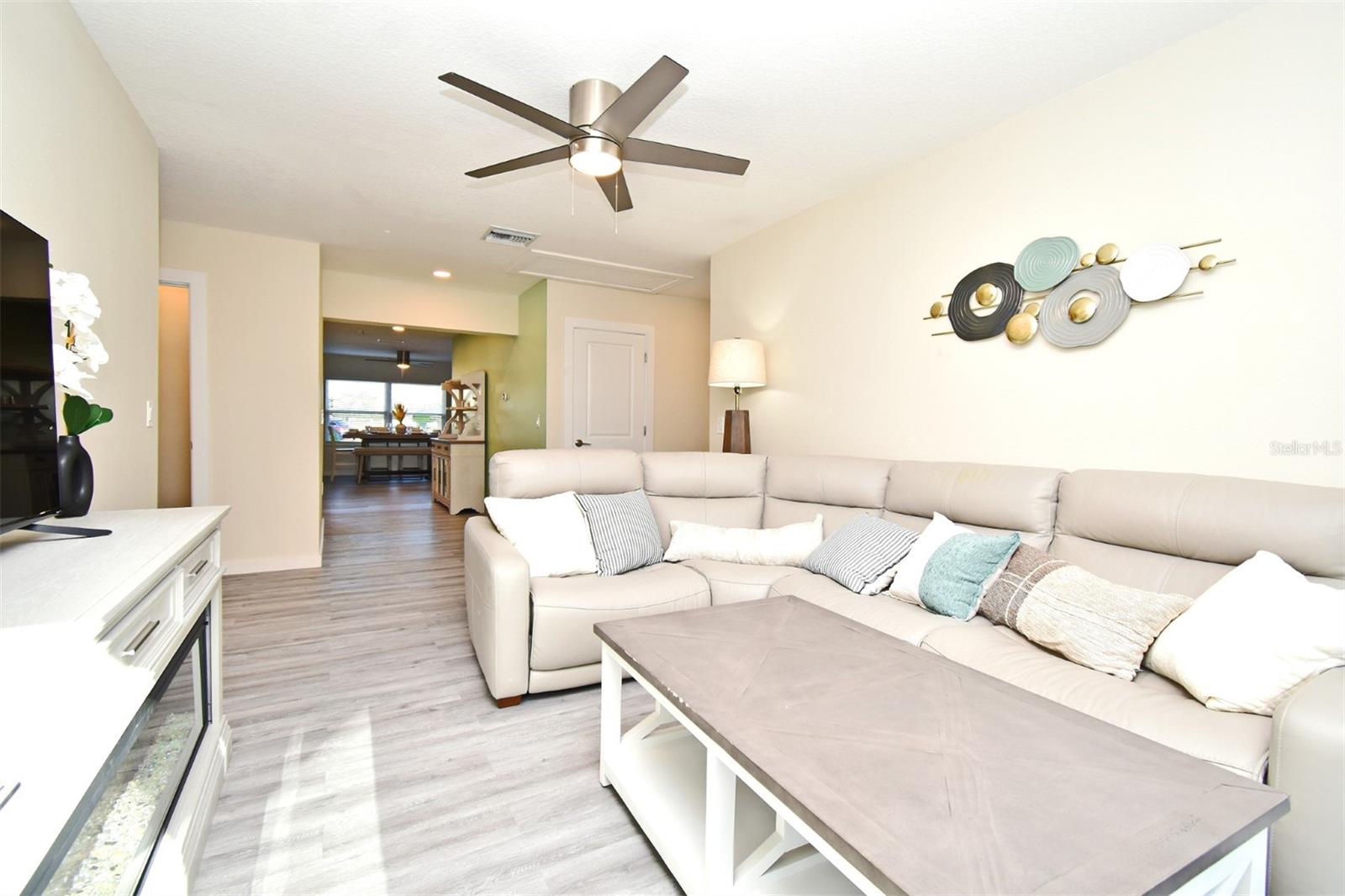 938 S BUMBY AVE, ORLANDO, FL, 32806