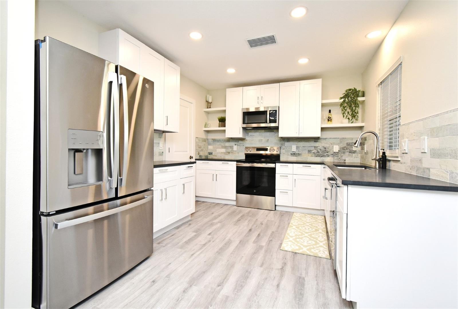 938 S BUMBY AVE, ORLANDO, FL, 32806