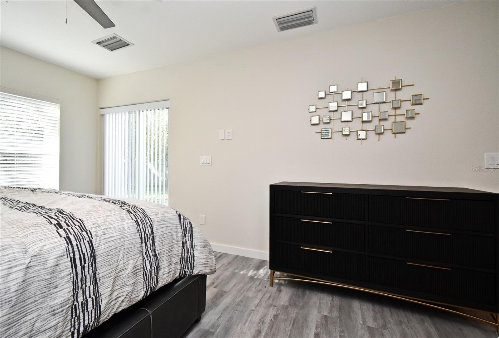 938 S BUMBY AVE, ORLANDO, FL, 32806