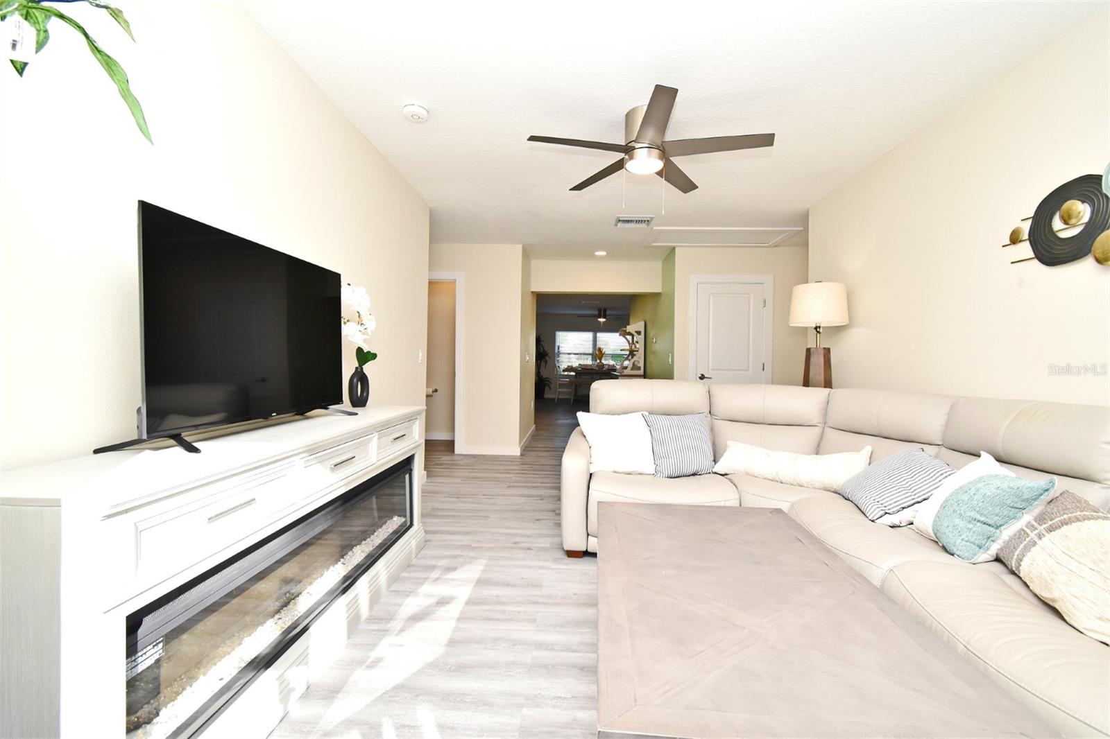 938 S BUMBY AVE, ORLANDO, FL, 32806