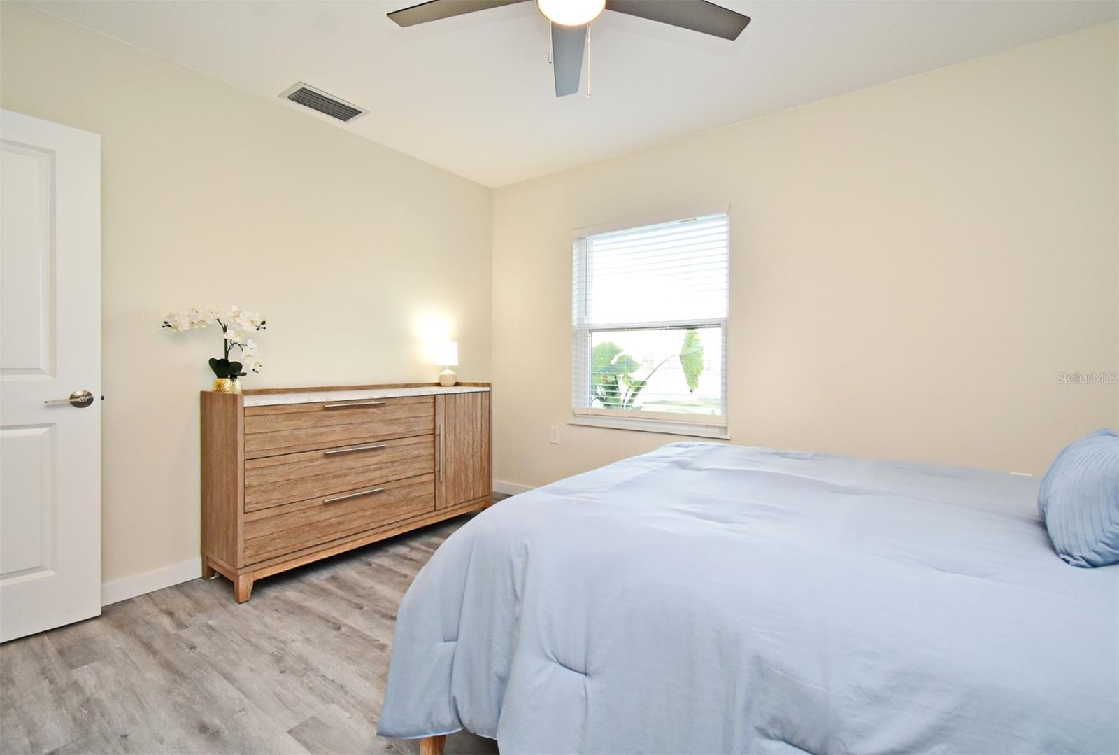 938 S BUMBY AVE, ORLANDO, FL, 32806