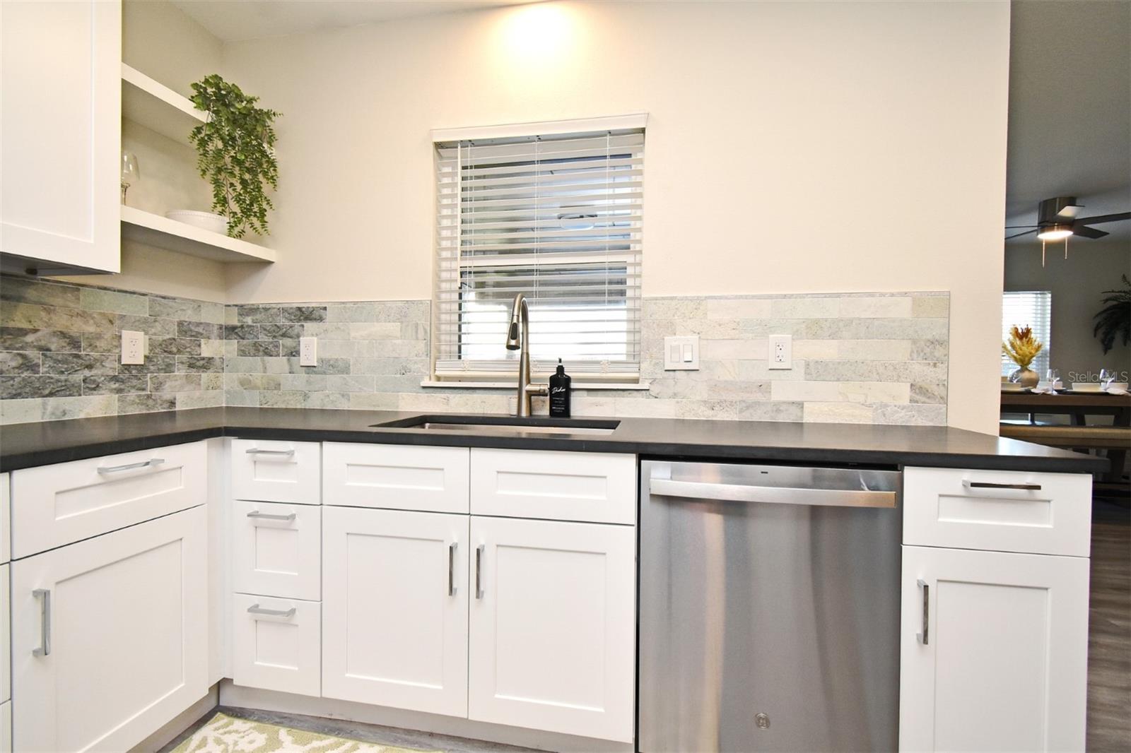 938 S BUMBY AVE, ORLANDO, FL, 32806