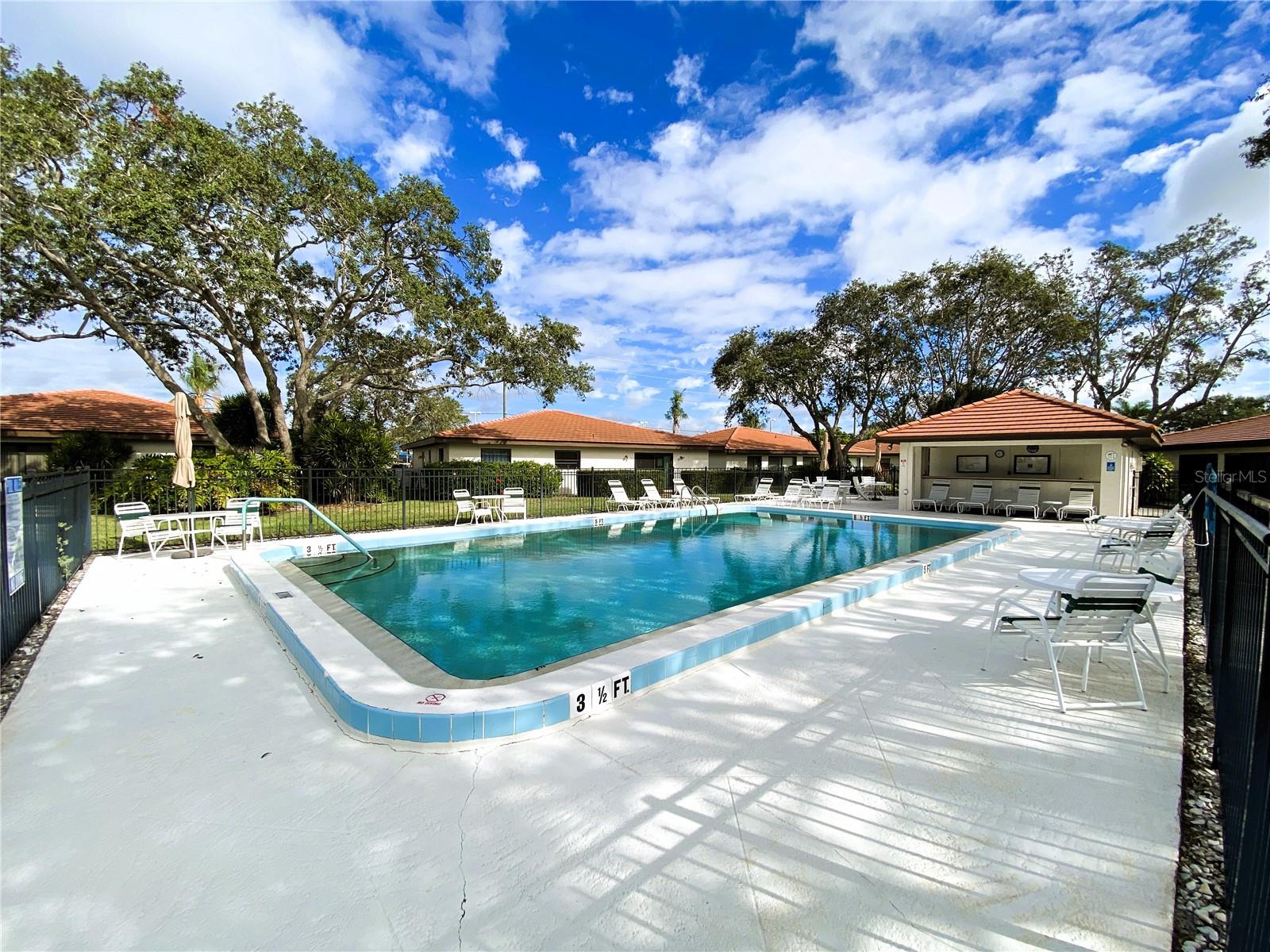 3002 VIVIENDA DR #22, BRADENTON, FL, 34207