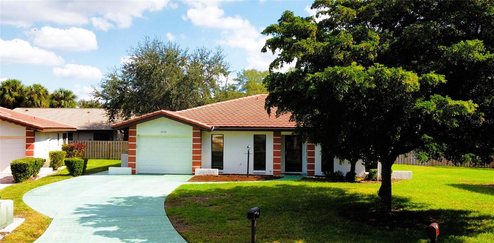 3002 VIVIENDA DR #22, BRADENTON, FL, 34207