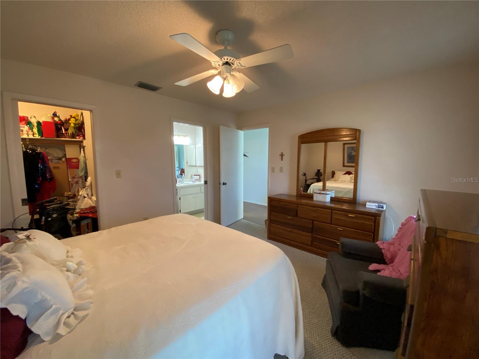 3002 VIVIENDA DR #22, BRADENTON, FL, 34207