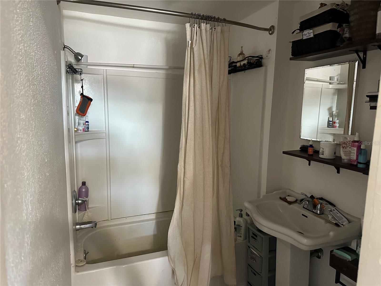 126 S WATERLOO AVE, LAKELAND, FL, 33801