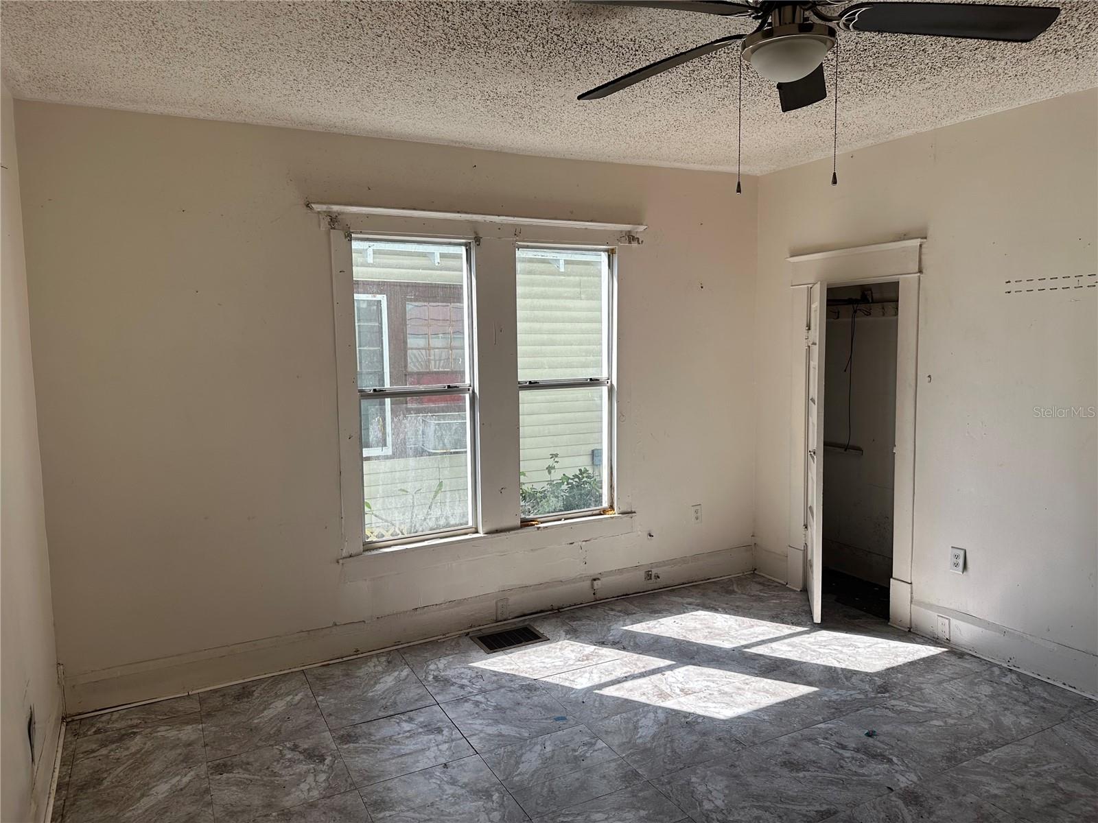 126 S WATERLOO AVE, LAKELAND, FL, 33801