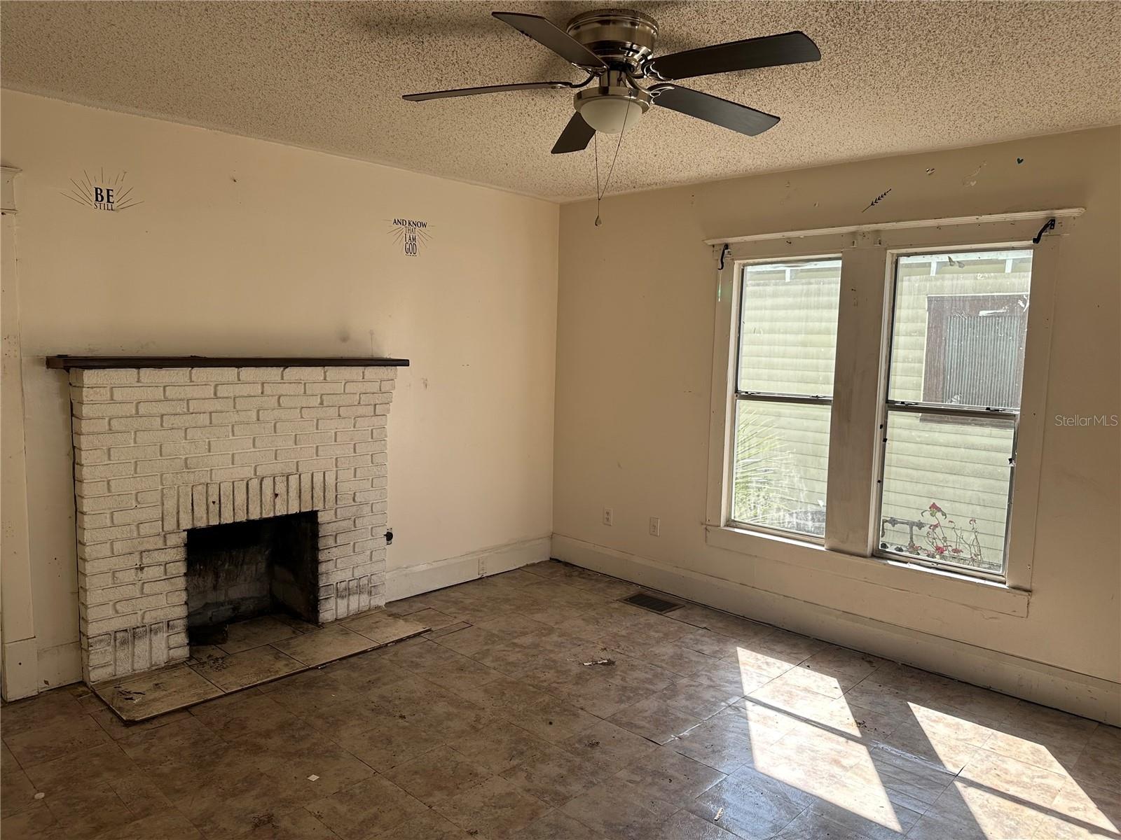 126 S WATERLOO AVE, LAKELAND, FL, 33801