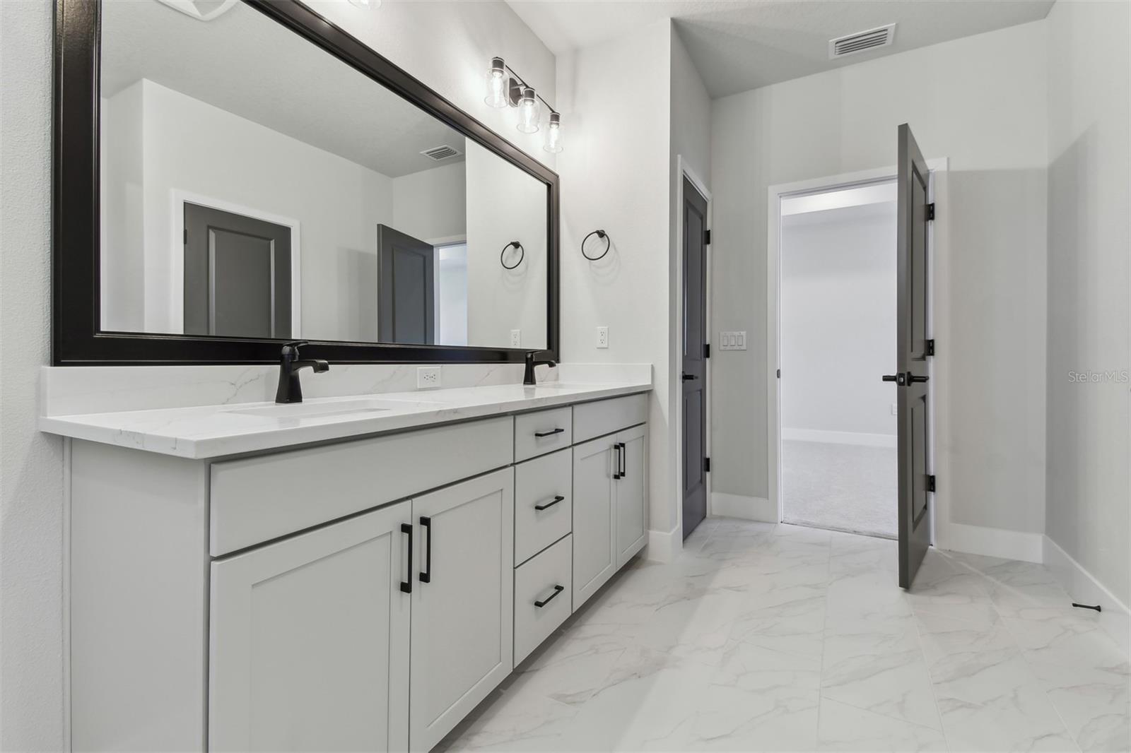 7258 KODIAK LN, SARASOTA, FL, 34240