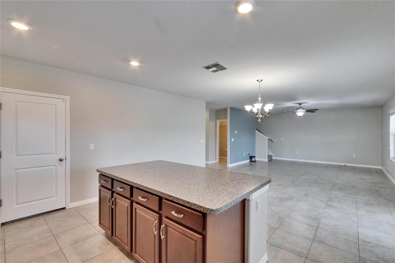 3921 KEARSNEY ABBEY CIR, DOVER, FL, 33527