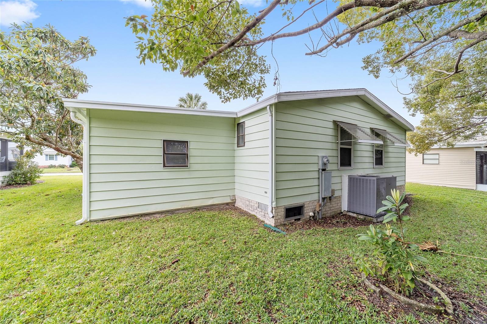 1507 E SCHWARTZ BLVD, LADY LAKE, FL, 32159