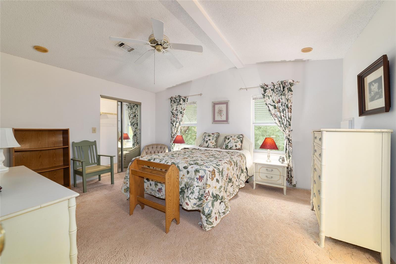 1507 E SCHWARTZ BLVD, LADY LAKE, FL, 32159