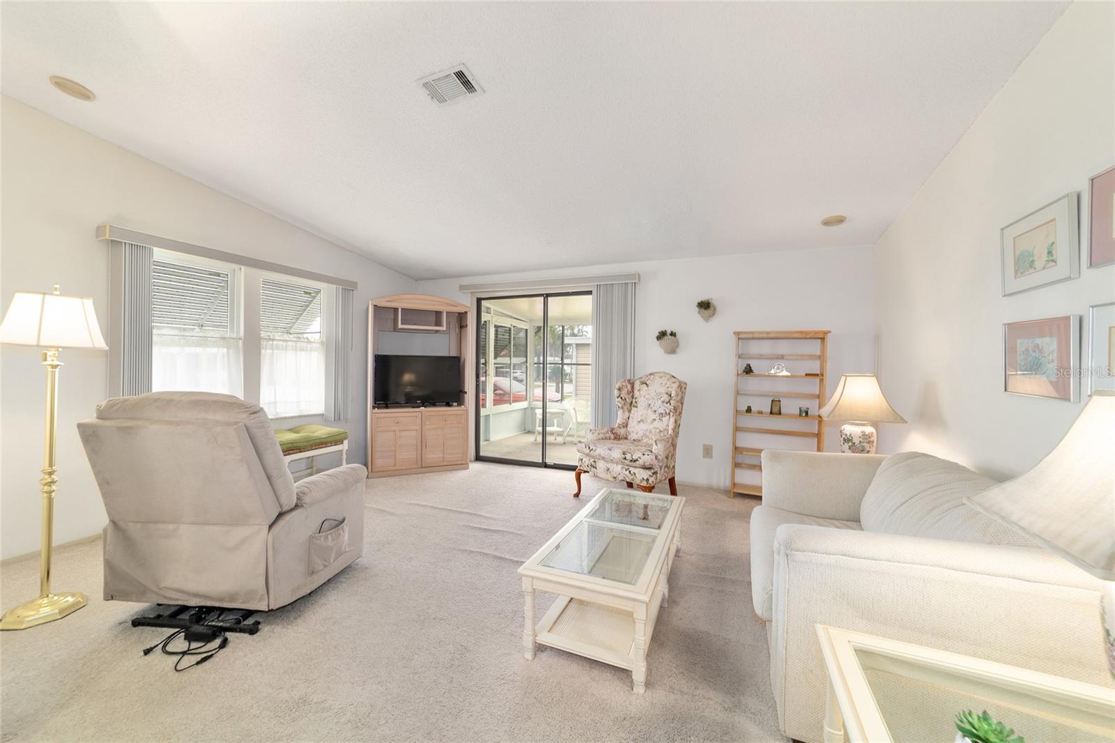 1507 E SCHWARTZ BLVD, LADY LAKE, FL, 32159