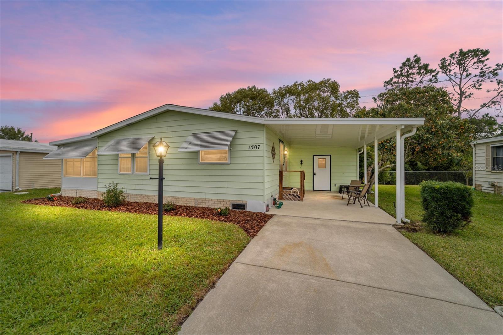1507 E SCHWARTZ BLVD, LADY LAKE, FL, 32159