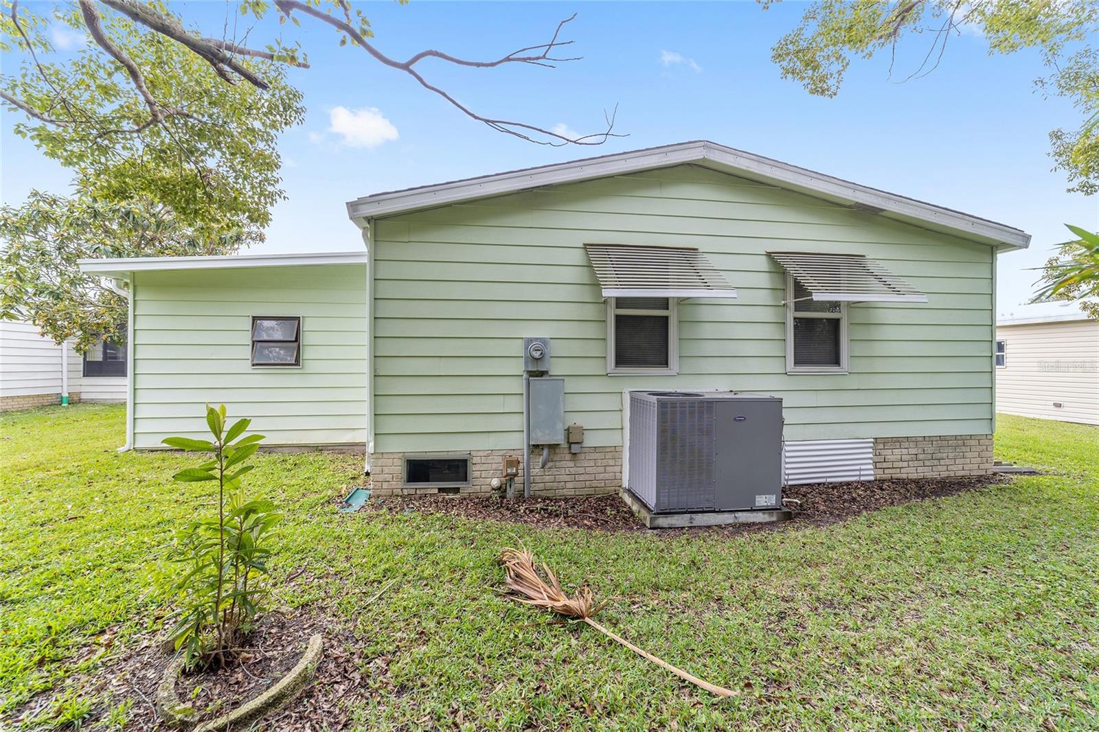 1507 E SCHWARTZ BLVD, LADY LAKE, FL, 32159
