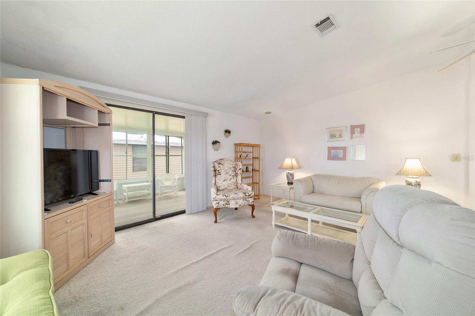 1507 E SCHWARTZ BLVD, LADY LAKE, FL, 32159