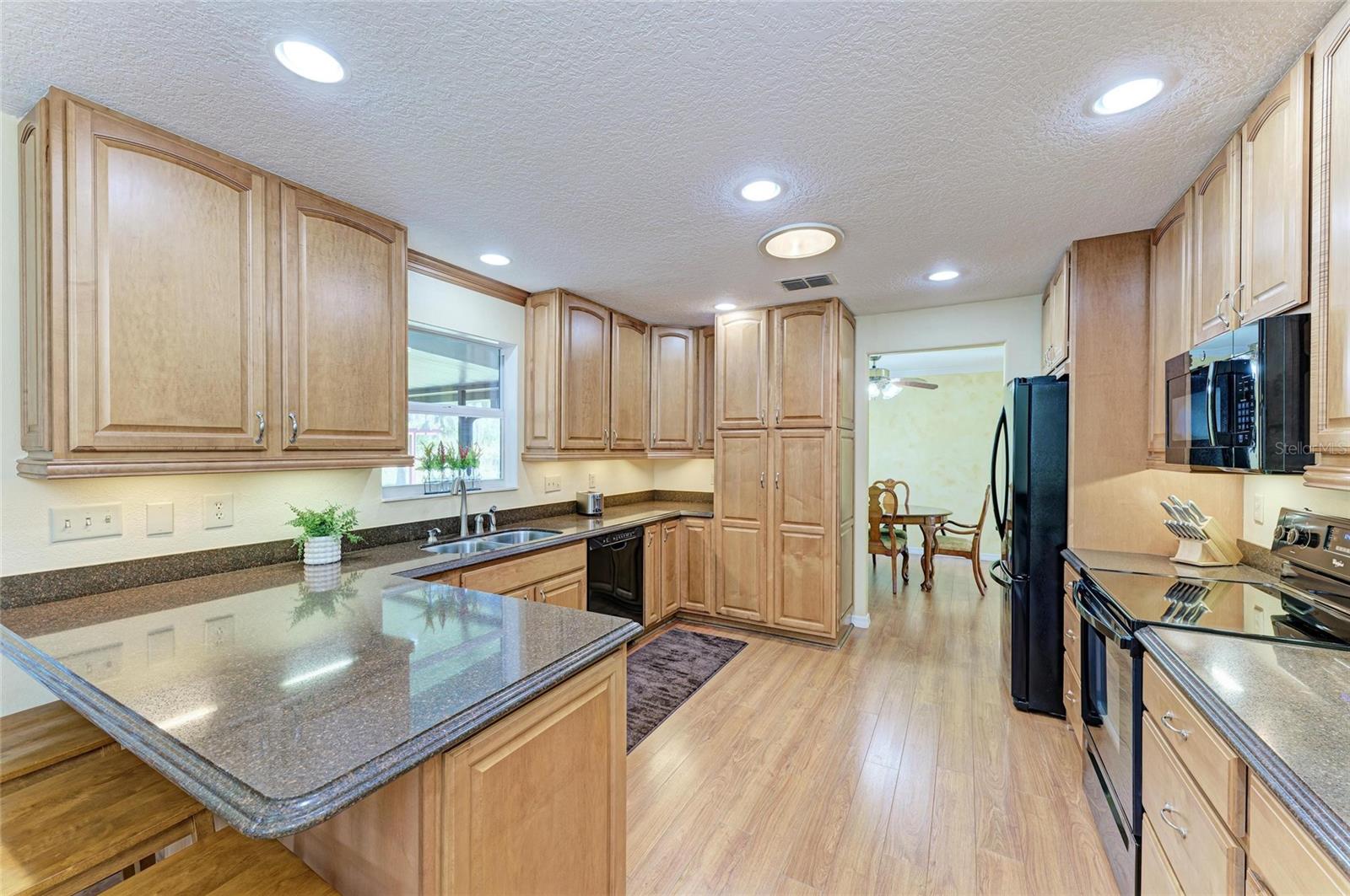 5617 78TH AVE E, PALMETTO, FL, 34221