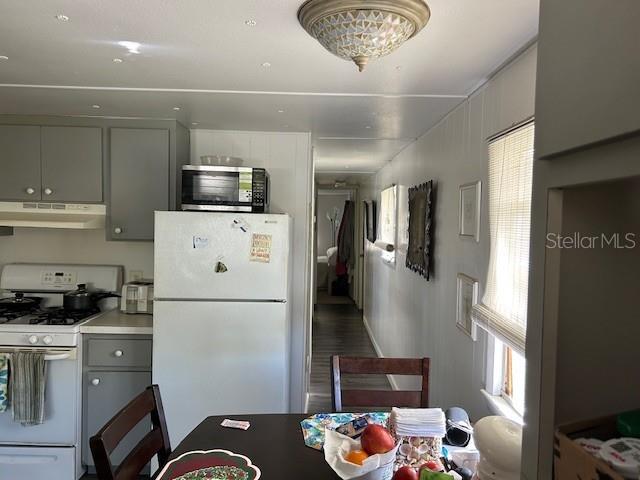 104 PEARL AVE N, NOKOMIS, FL, 34275