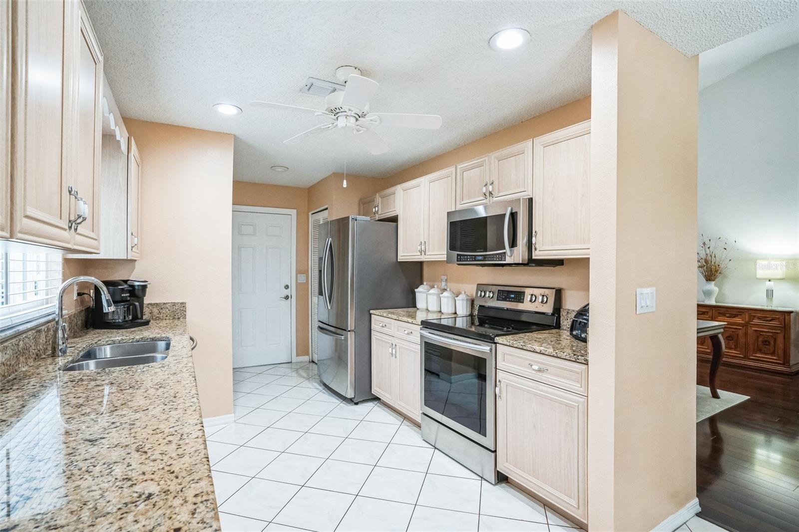 2224 MAYFIELD PALMS LN #321, SUN CITY CENTER, FL, 33573