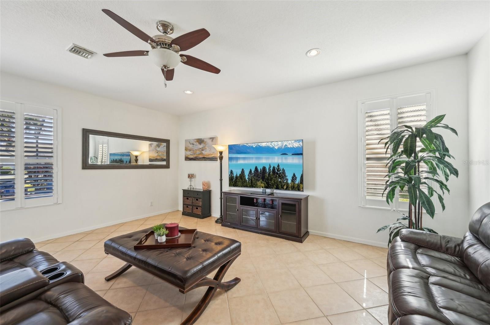 1655 PINYON PINE DR, SARASOTA, FL, 34240