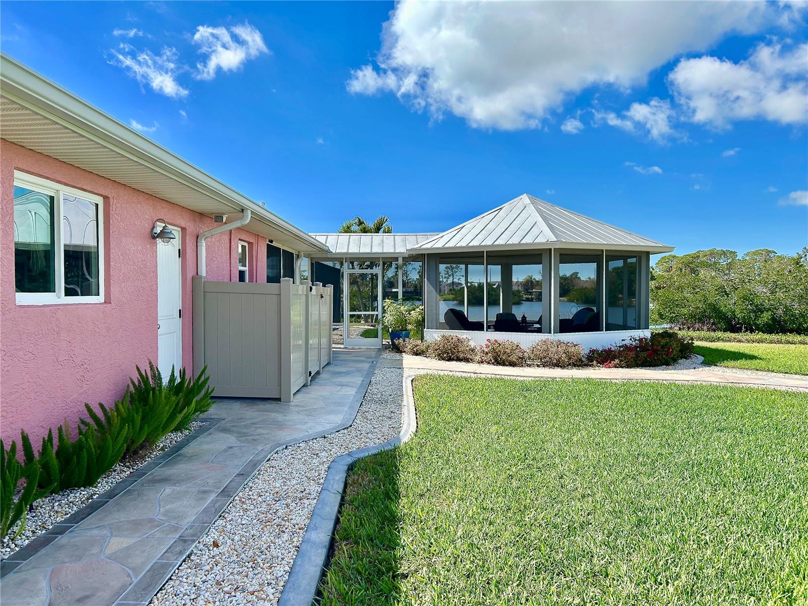 1011 HUMBOLDT ST, ENGLEWOOD, FL, 34224
